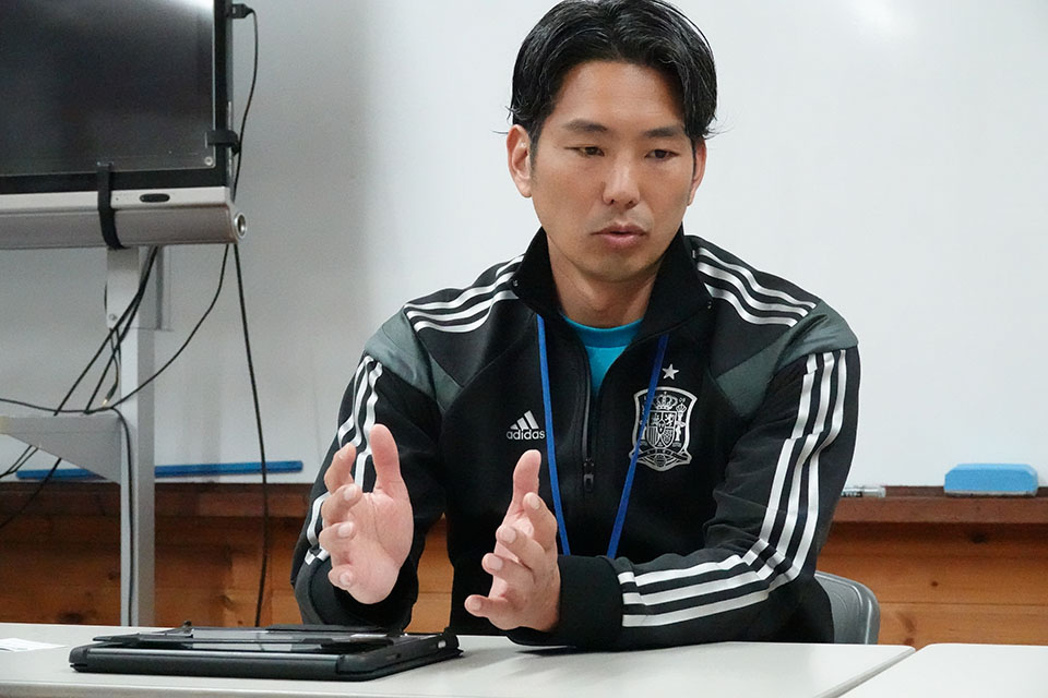 京都市立北醍醐小学校・教務主任の吉田真澄先生